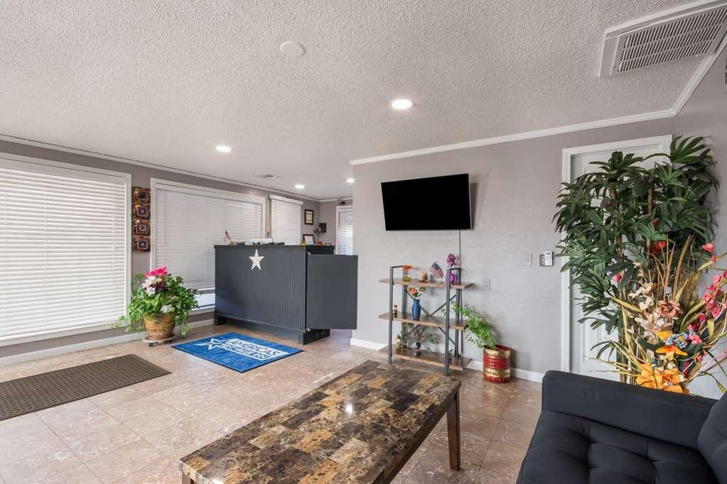 Americas Best Value Inn Woodward At 8Th St Інтер'єр фото
